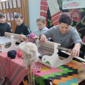 Мастер-класс для детей по ткачеству «Рукодельные чудеса»
